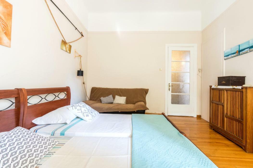 Beautiful Appartment Under Akropolis! Athén Kültér fotó